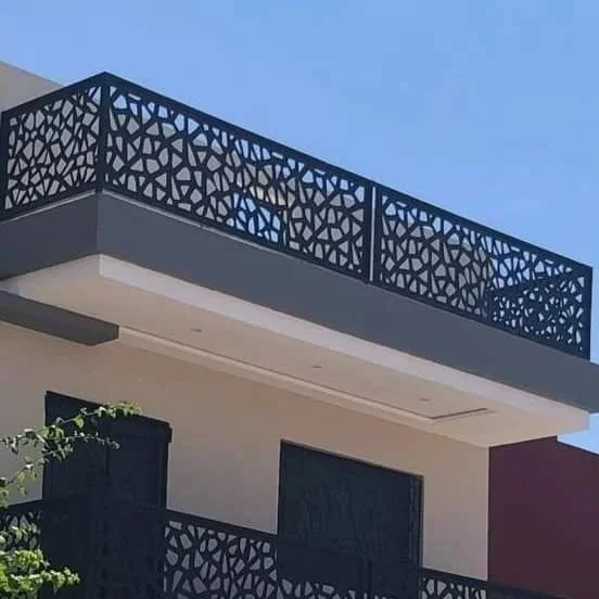 ساتر ليزر ألمنيوم