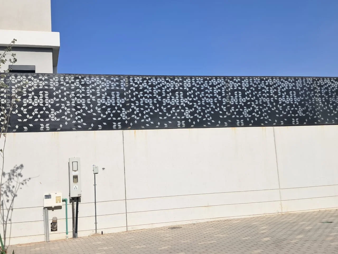 ساتر ليزر حديد